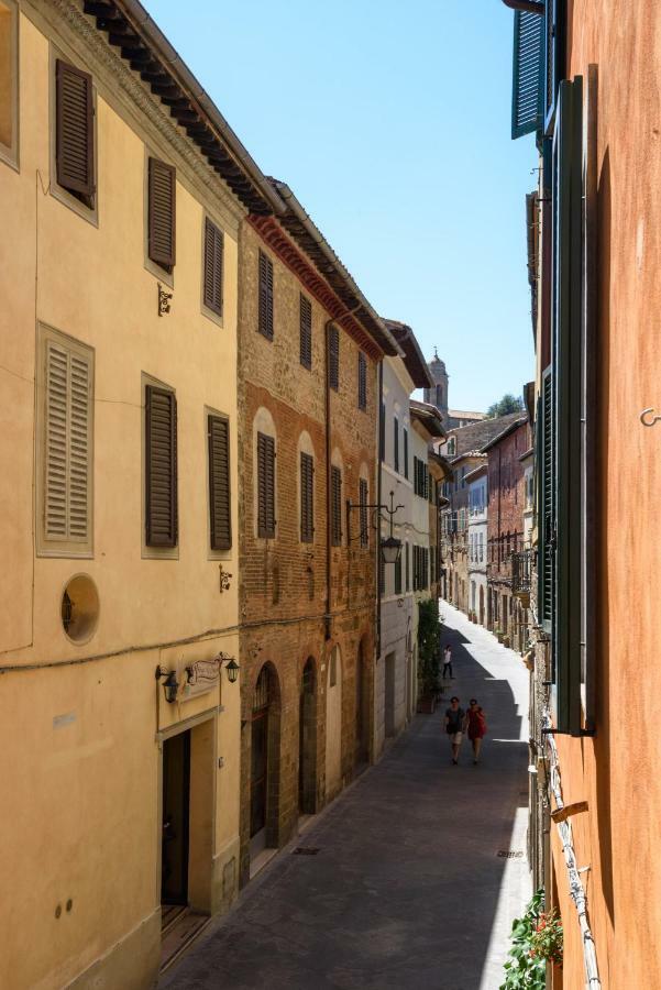 Guesthouse Da Idolina Dal 1946 Montalcino Exterior photo